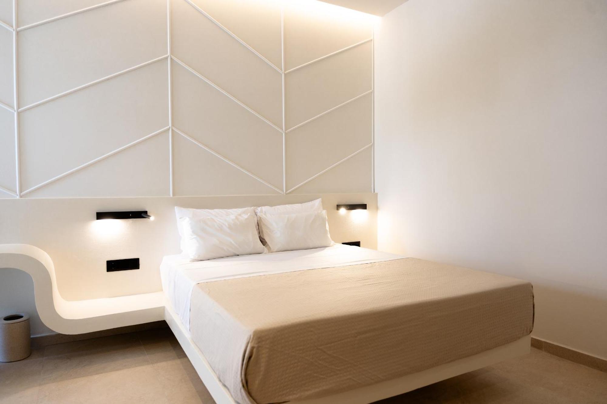 Celestial By Mike Apartment Parikia  Exterior photo